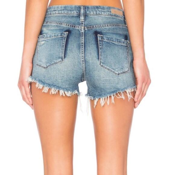 Blank NYC Pants - Blank NYC Wedge Shorts Distressed Denim Cutoff Shorts women’s Size 28